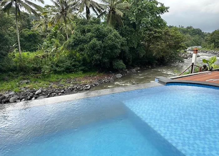 Villa Uma Swari *