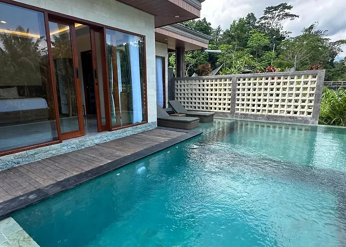 Uma Swari Villa