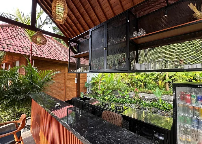 Uma Swari Villa